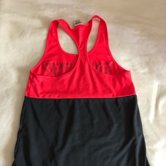 PINK tank top - Picture 3 of 4